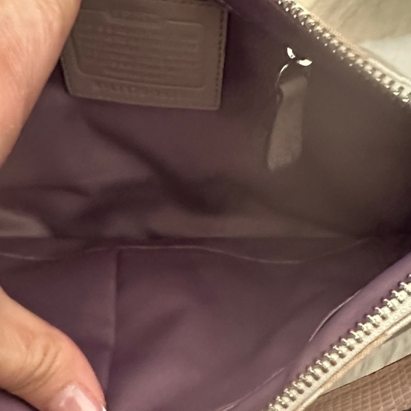 Coach Cream and Pink crossbody Bag - Picture 10 of 15